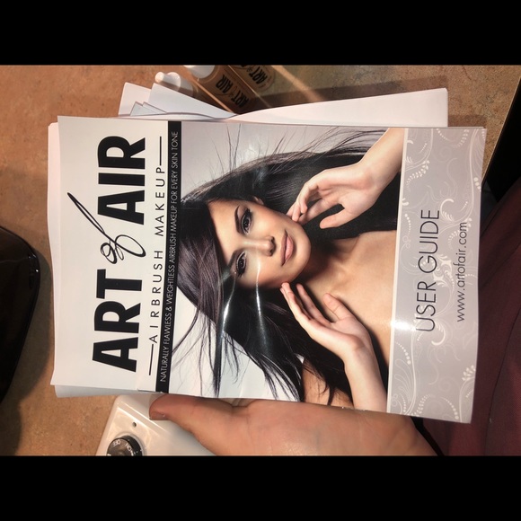 Airbrush Makeup Machine - Picture 5 of 7